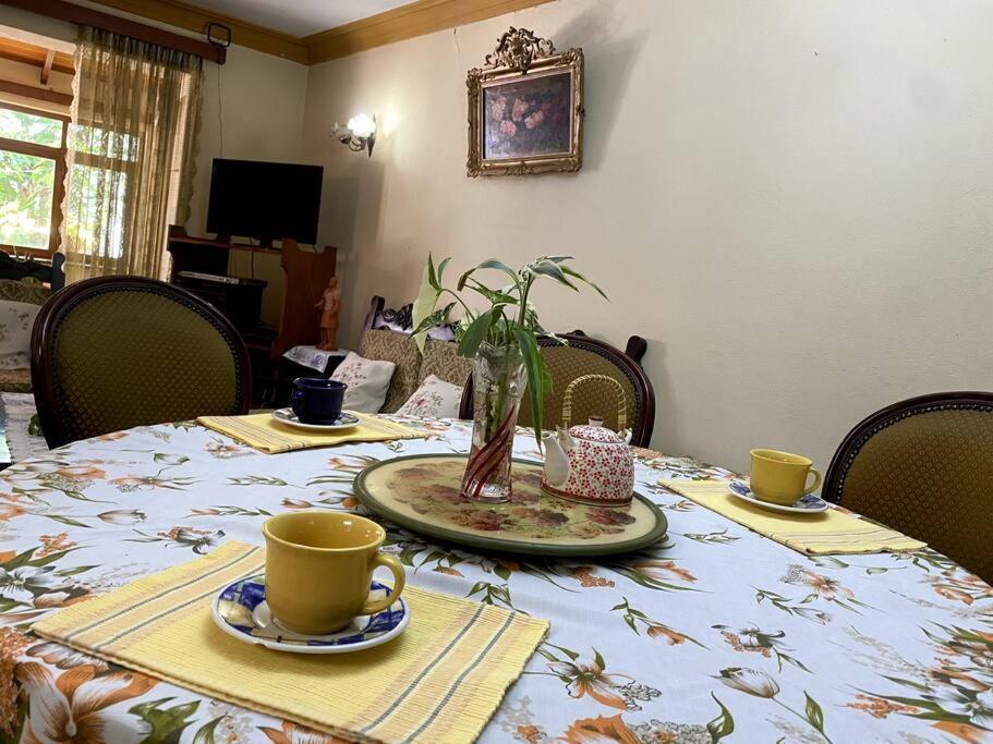 Hermosa Casa Familiar